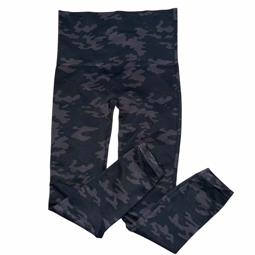 Spanx Look At Me Now Seamless LeggingsSize XL